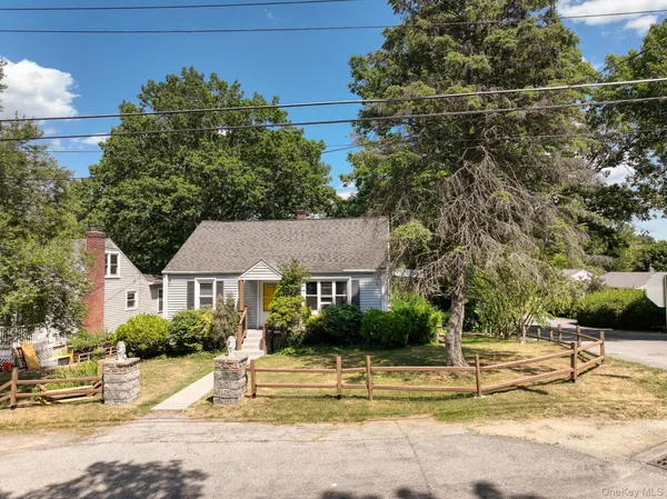 $450,000 | 64 Crestwood Boulevard, Poughkeepsie, NY 12603