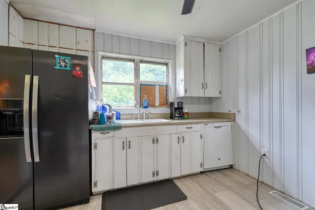 $485,000 | 1504 East Rutherford Street, Landrum, SC 29356