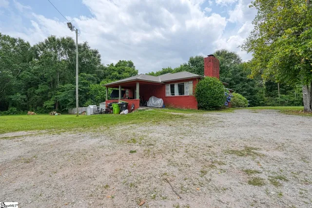 $485,000 | 1504 East Rutherford Street, Landrum, SC 29356