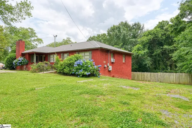 $485,000 | 1504 East Rutherford Street, Landrum, SC 29356