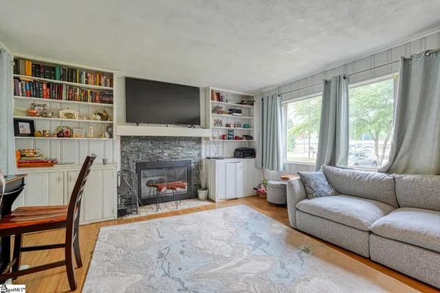 $485,000 | 1504 East Rutherford Street, Landrum, SC 29356