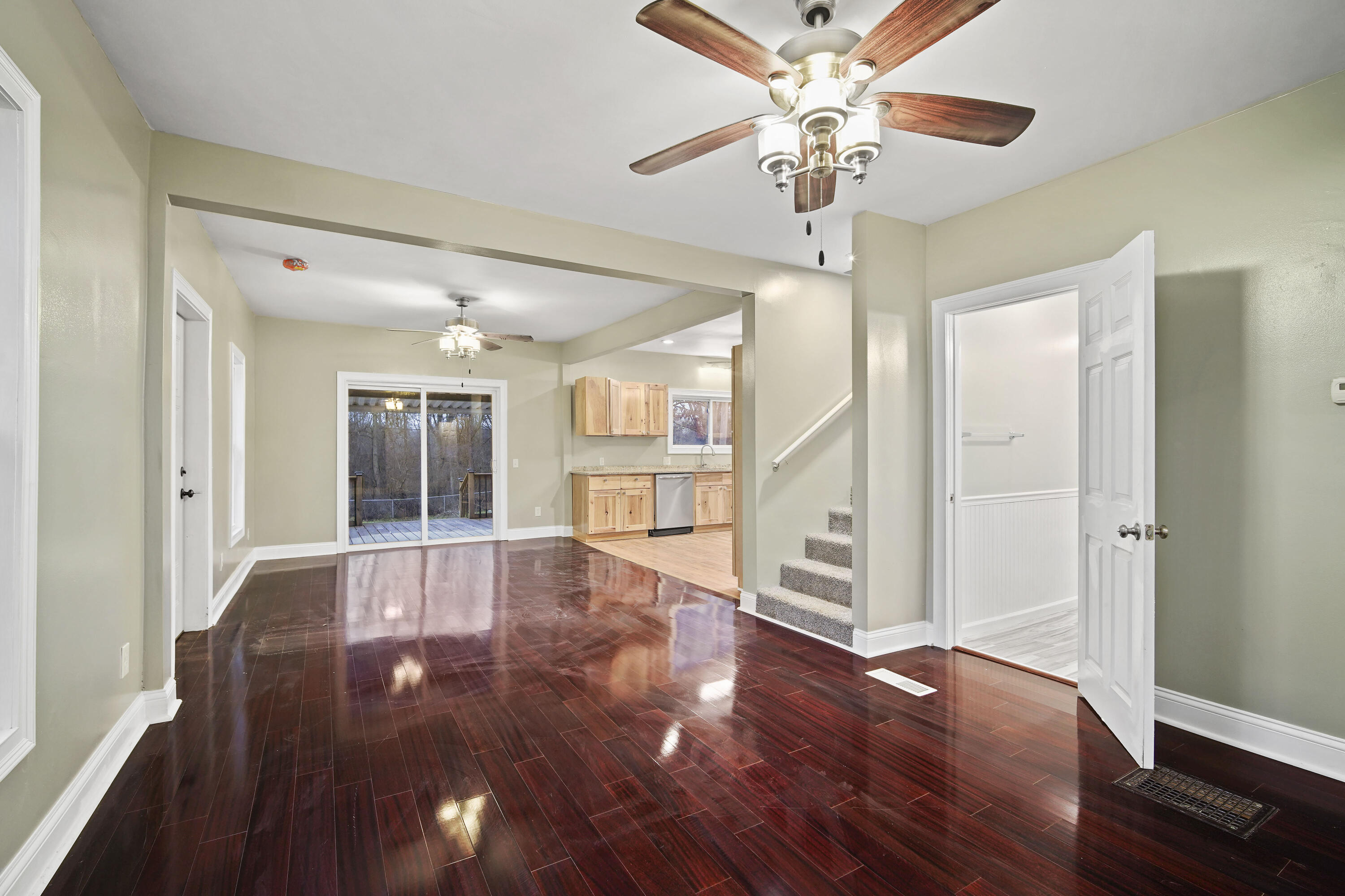 2707 West Parnall Road Jackson, MI 49201 - Photo 13 of 32 DSC04367