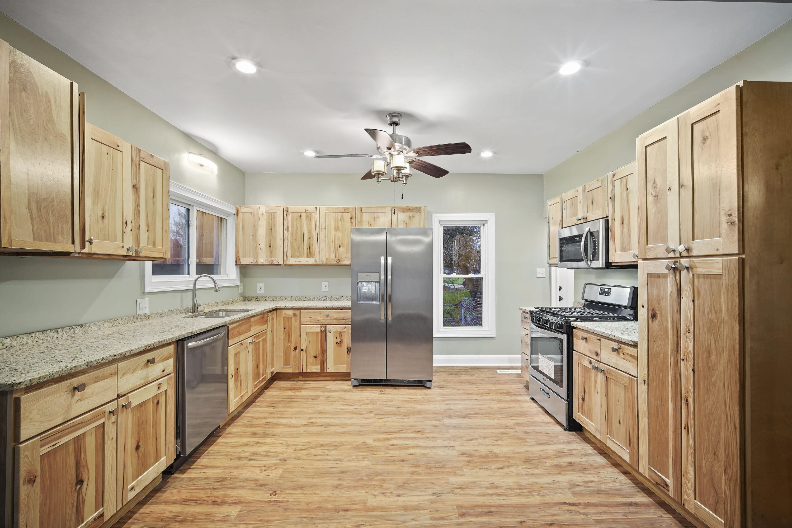 2707 West Parnall Road Jackson, MI 49201 - Photo 14 of 32 DSC04387
