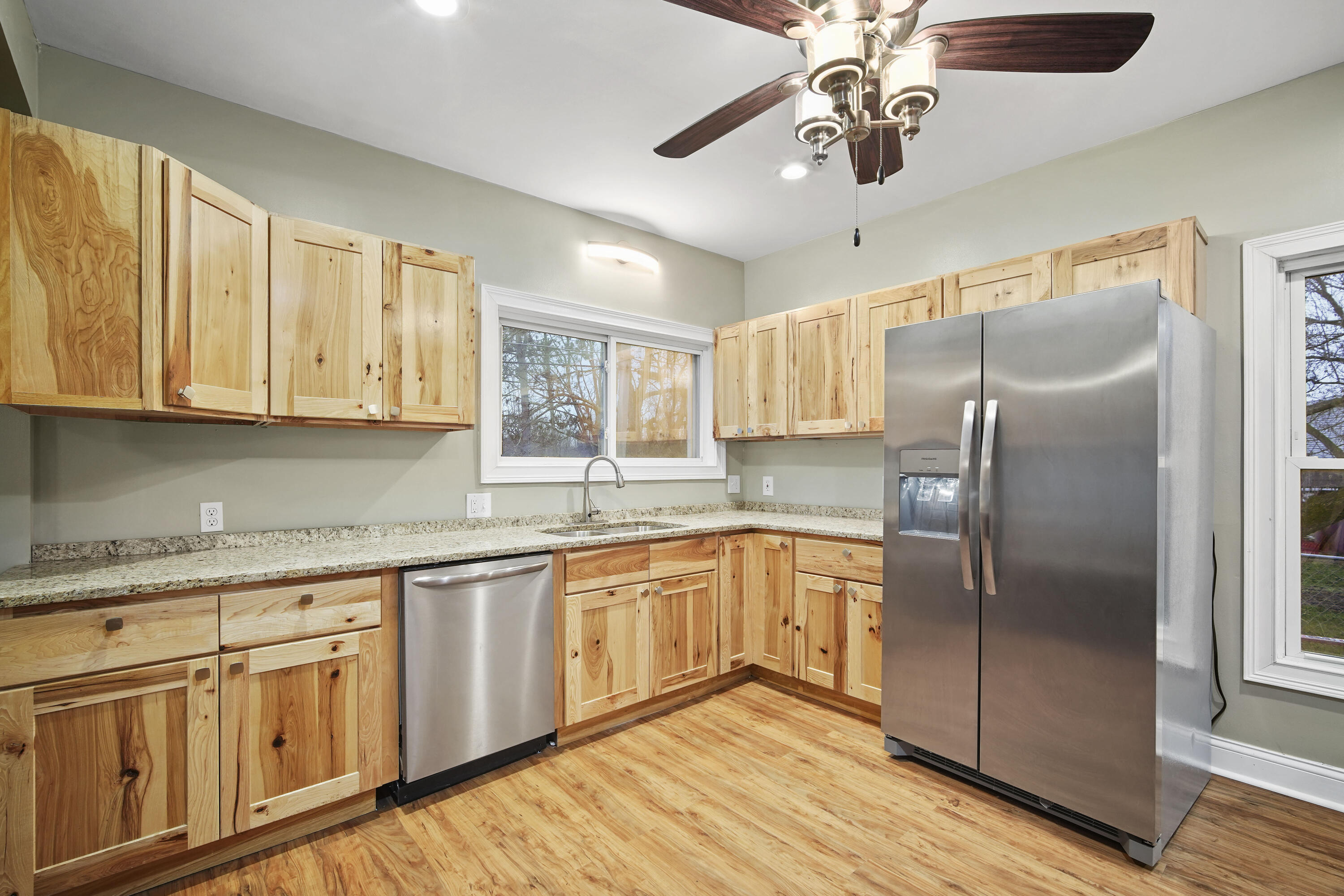 2707 West Parnall Road Jackson, MI 49201 - Photo 16 of 32 DSC04402