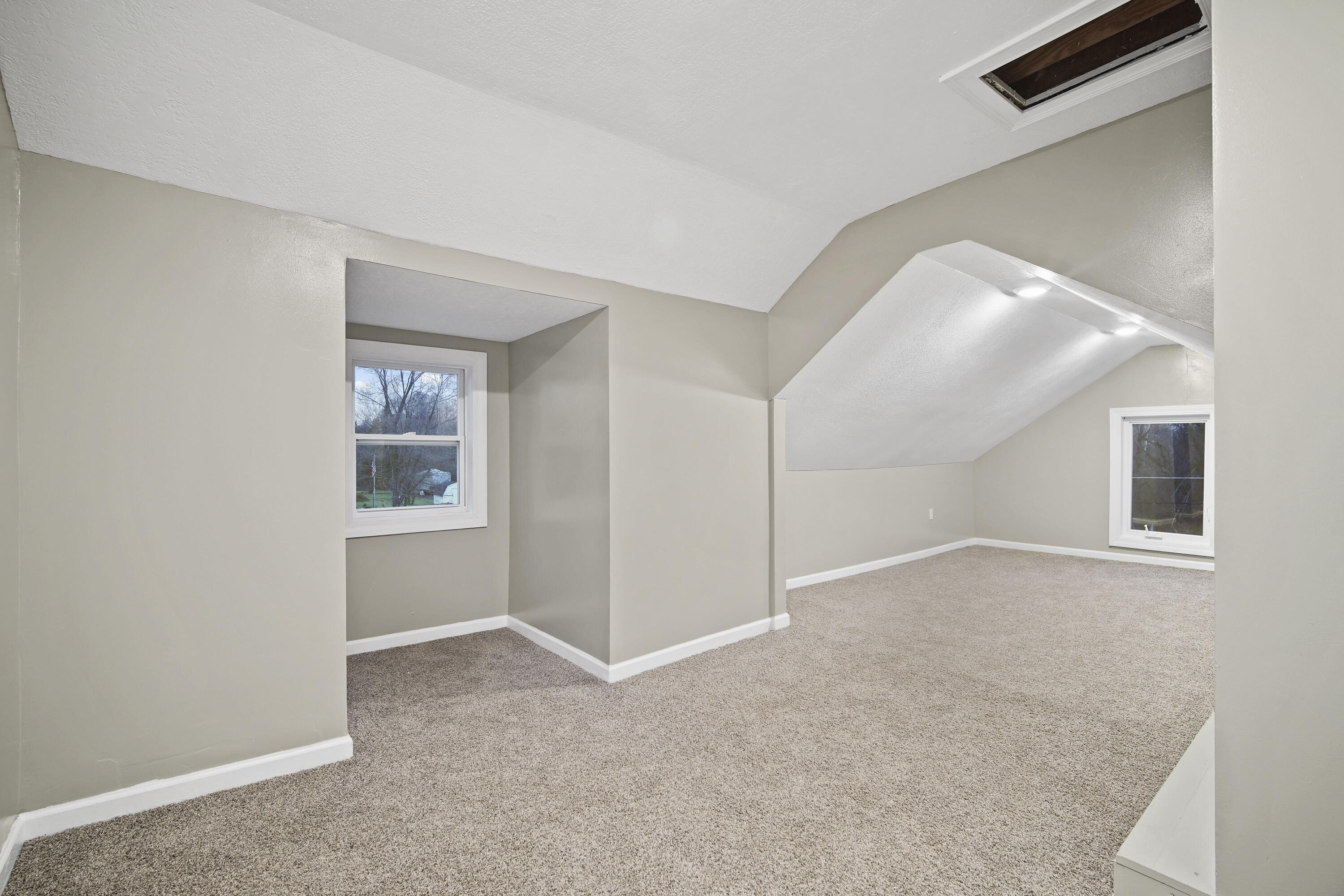 2707 West Parnall Road Jackson, MI 49201 - Photo 26 of 32 DSC04479