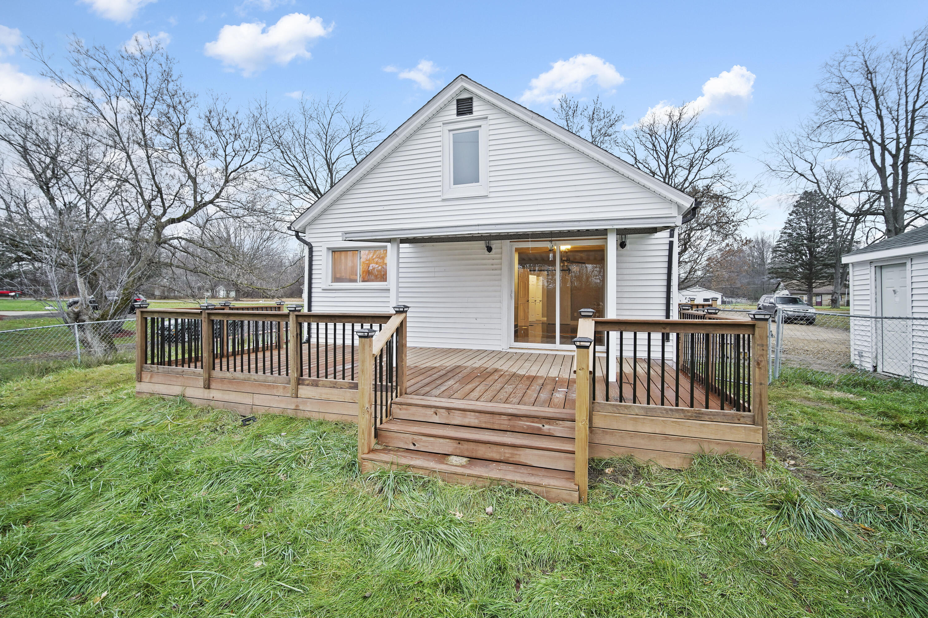 2707 West Parnall Road Jackson, MI 49201 - Photo 4 of 32 DSC04344