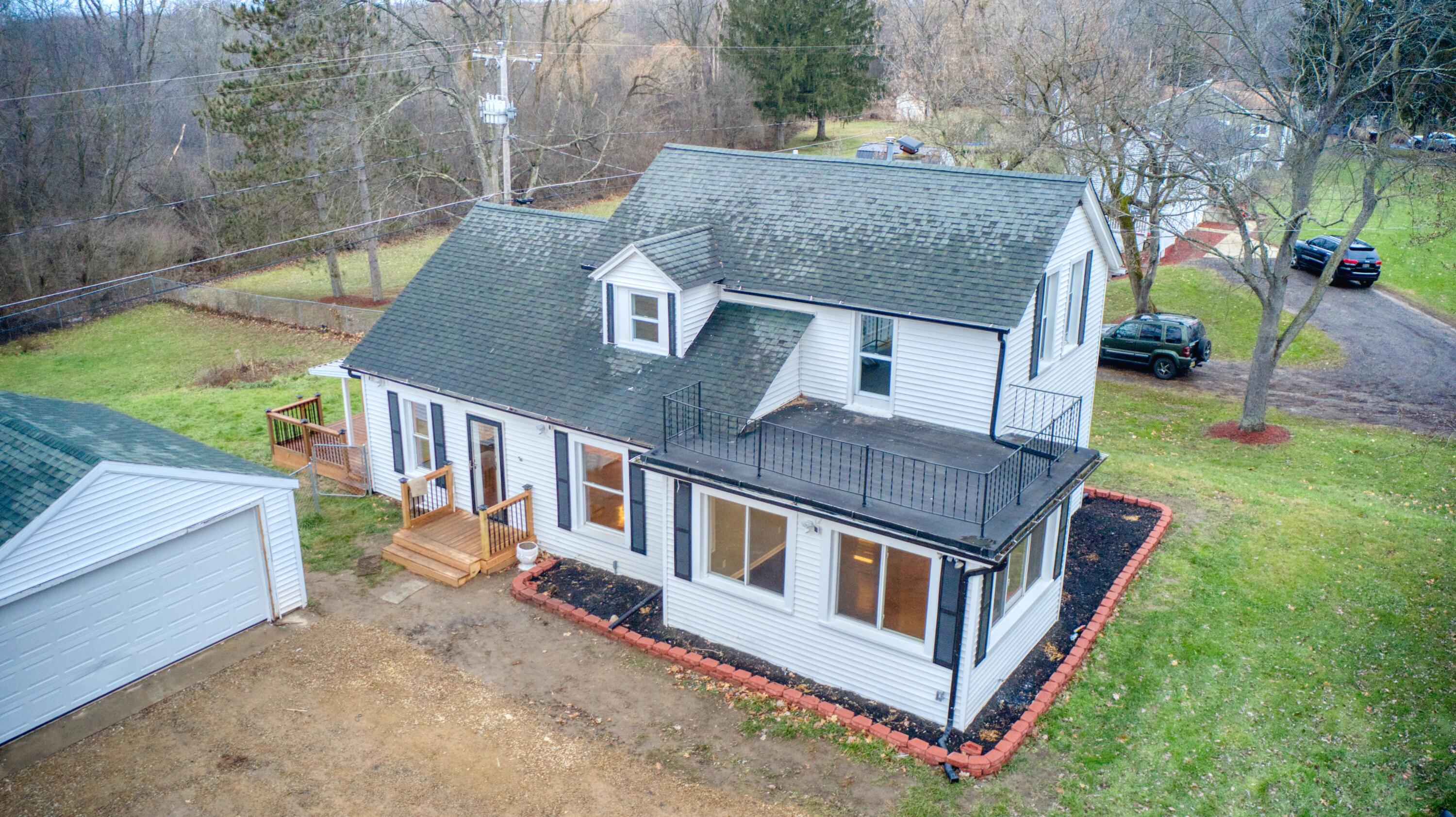 2707 West Parnall Road Jackson, MI 49201 - Photo 7 of 32 DJI_0734