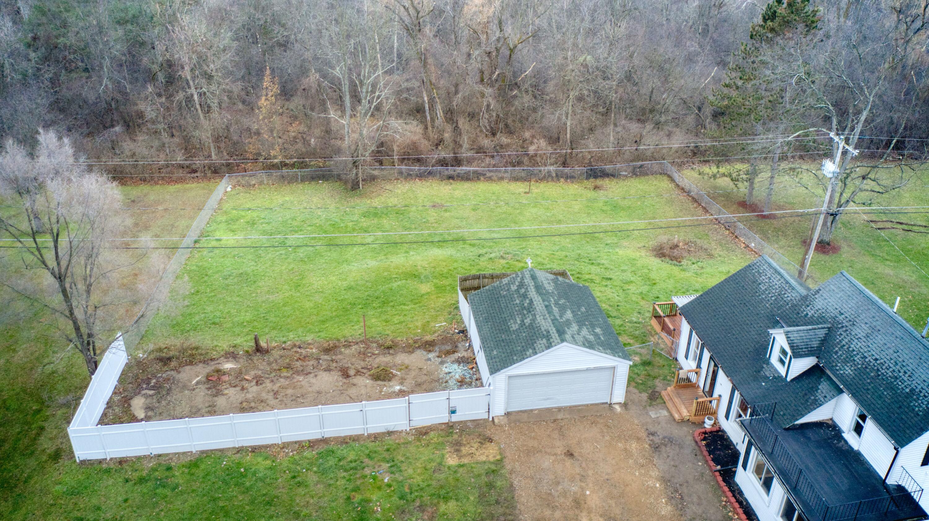 2707 West Parnall Road Jackson, MI 49201 - Photo 8 of 32 DJI_0737