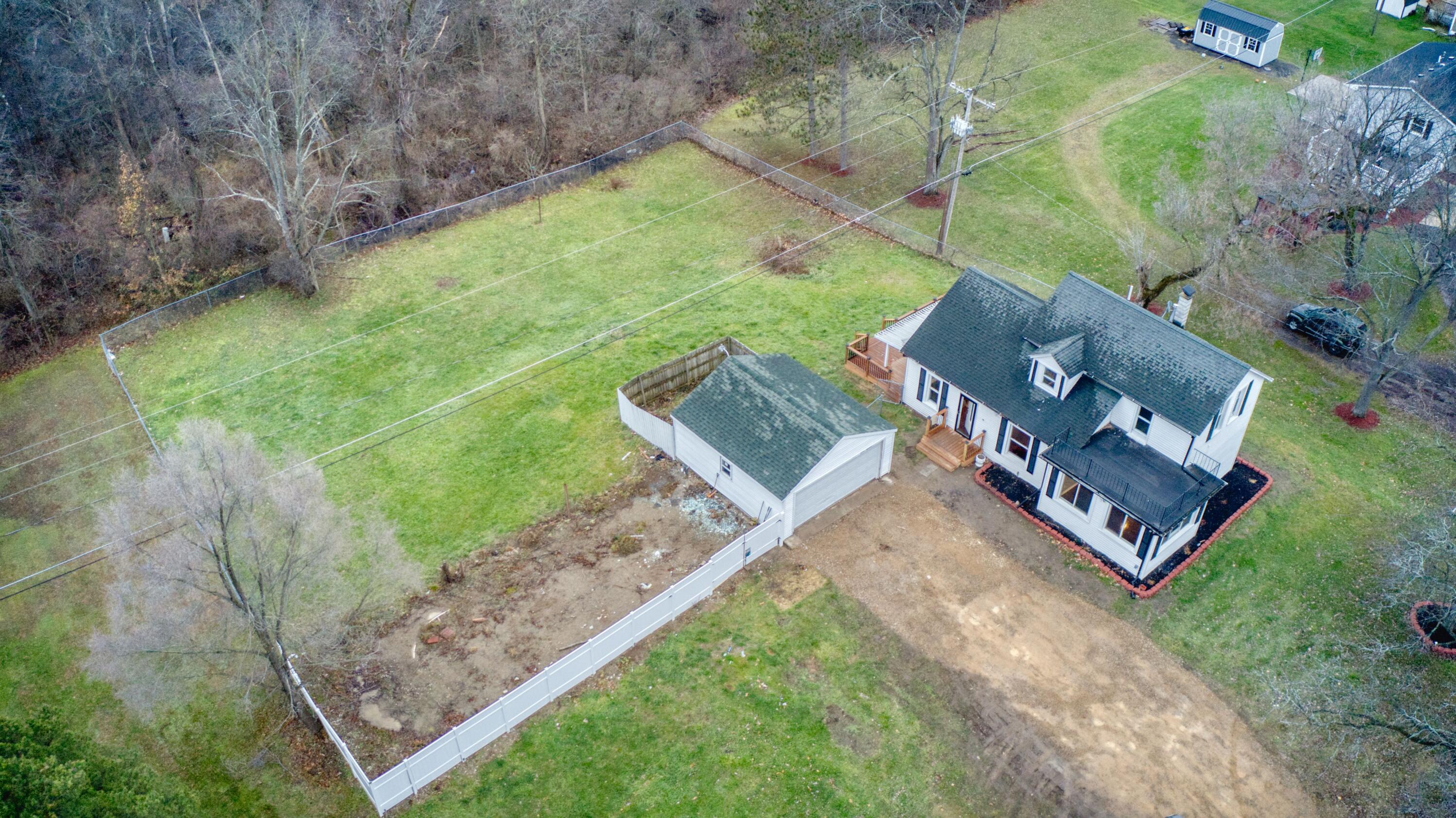 2707 West Parnall Road Jackson, MI 49201 - Photo 9 of 32 DJI_0740
