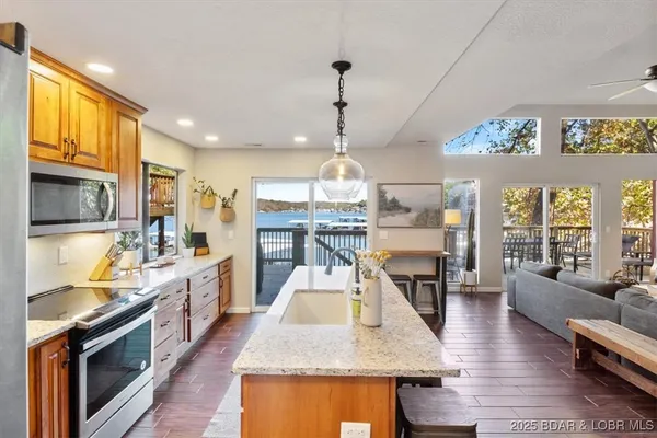 $519,000 | 831 Lucy Road, Lake Ozark, MO 65049