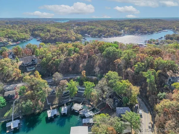 $519,000 | 831 Lucy Road, Lake Ozark, MO 65049