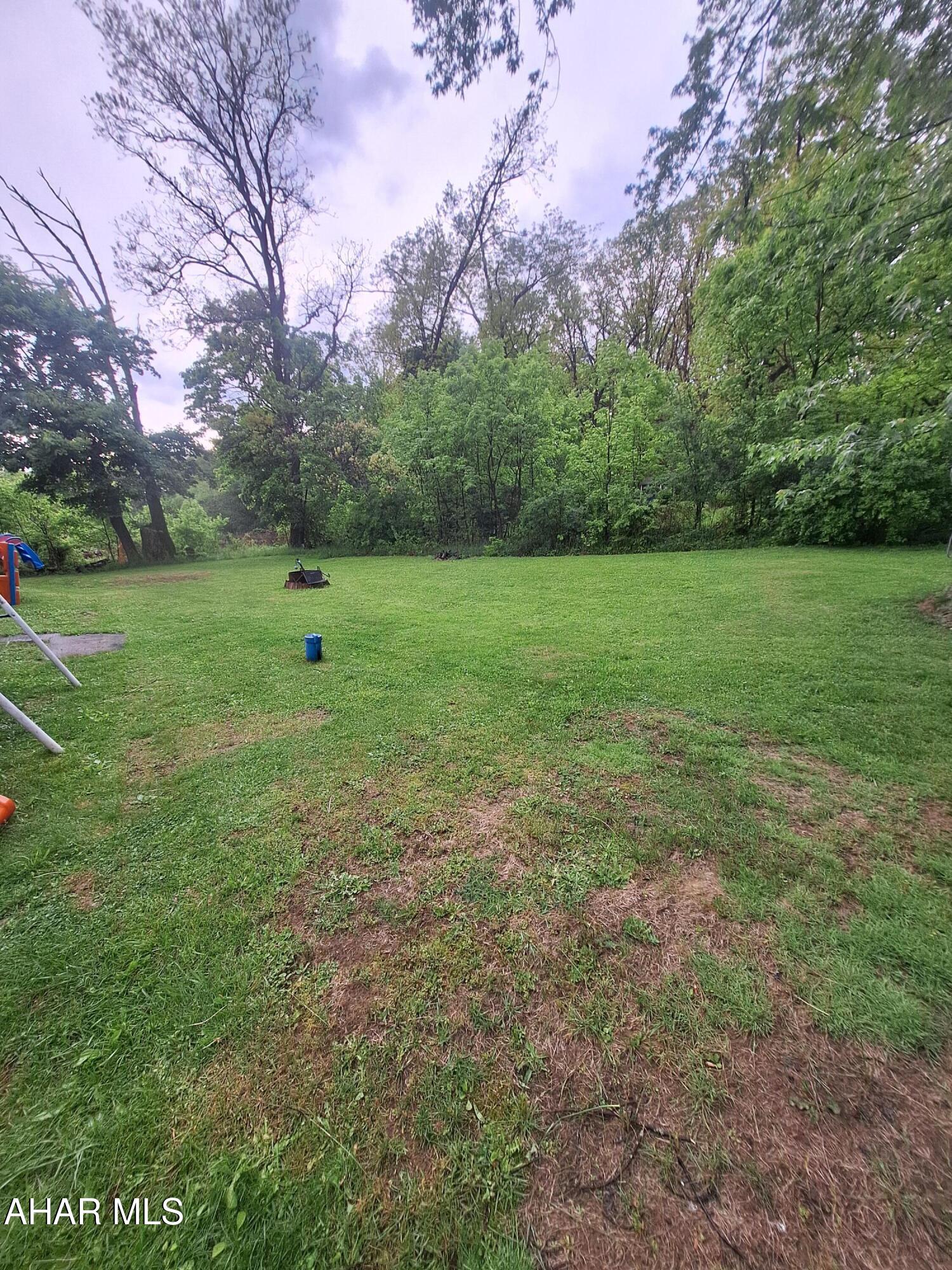 1071 Frankstown Road Altoona, PA 16601 - Photo 7 of 47