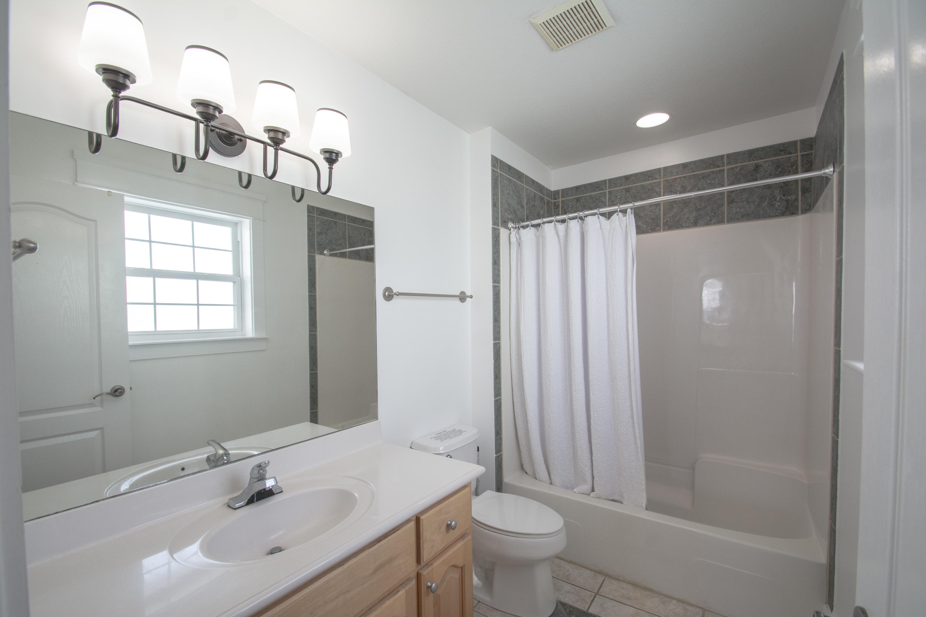 22324 Front Beach Road Panama City Beach, FL 32413 - Photo 16 of 24 22324 master bath