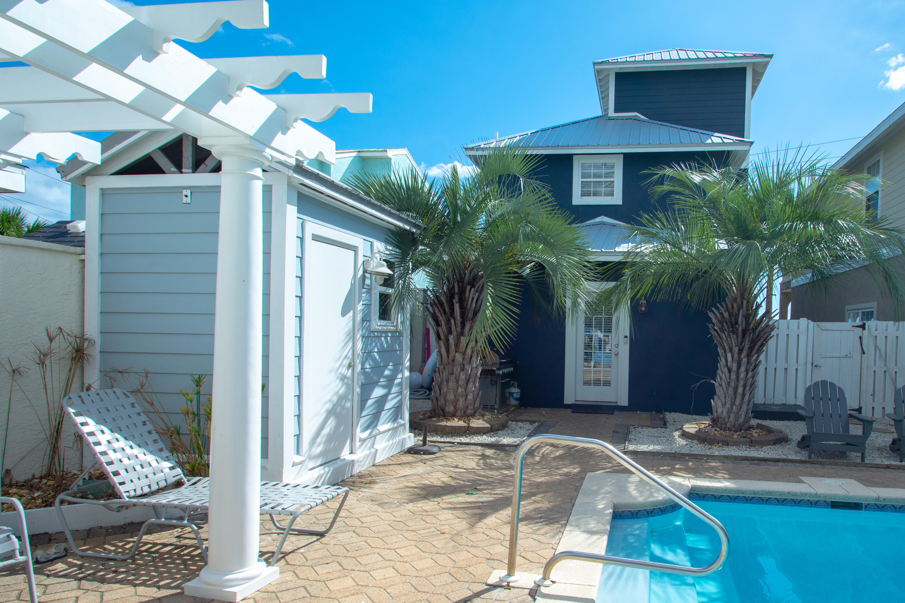 22324 Front Beach Road Panama City Beach, FL 32413 - Photo 23 of 24 22324 pool