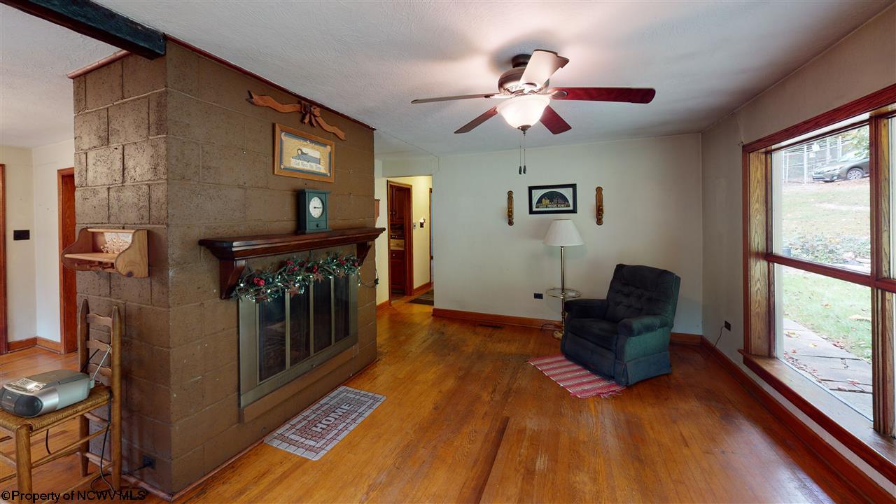 1002 Jamison Road Farmington, WV 26571 - Photo 2 of 17 Gallery Image 2