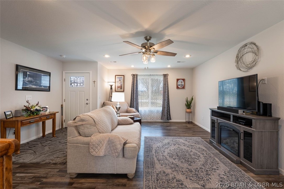 208 East Jemphrey Road Eldon, MO 65026 - Photo 5 of 45 Large window lets in the sun.