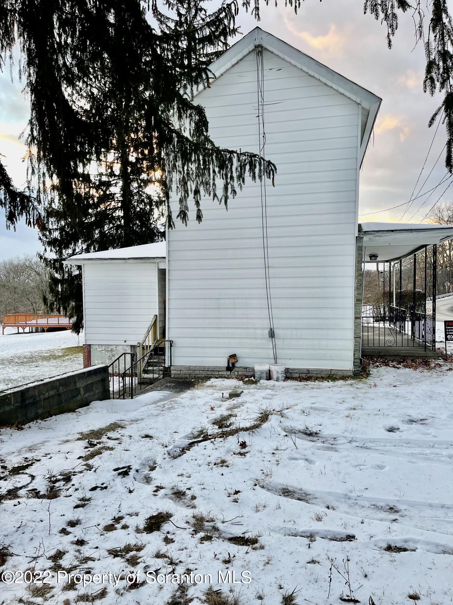 19 Old Boston Road Pittston, PA 18640 - Photo 4 of 19 Gallery Image 4