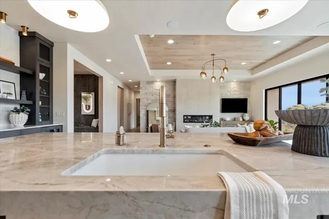 $1,724,999 | 20185 North Swire Grn Way, Boise, ID 83714