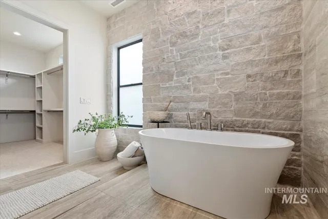 $1,724,999 | 20185 North Swire Grn Way, Boise, ID 83714