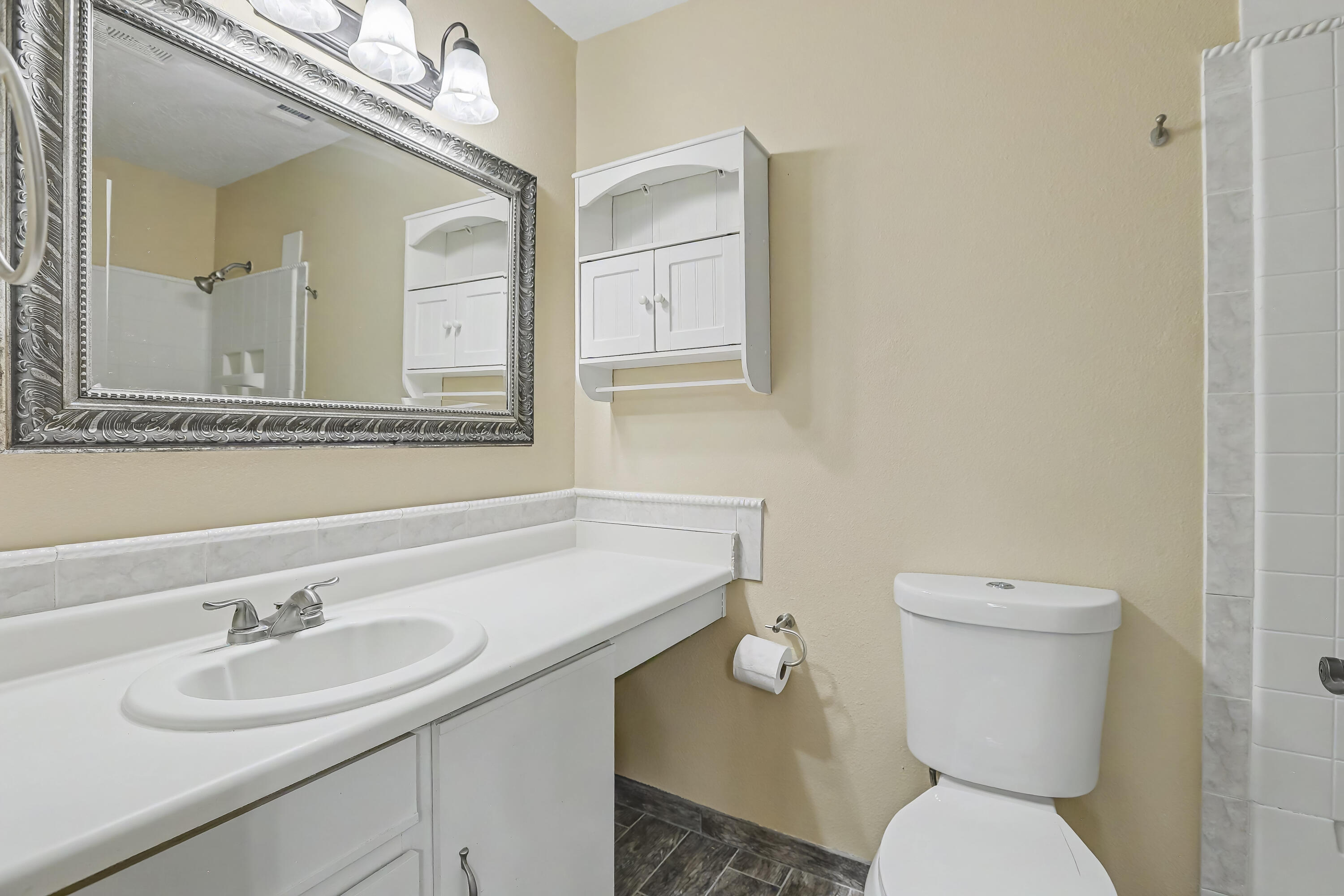 4076 Montreal Loop Northeast Rio Rancho, NM 87144 - Photo 26 of 44 Gallery Image 26