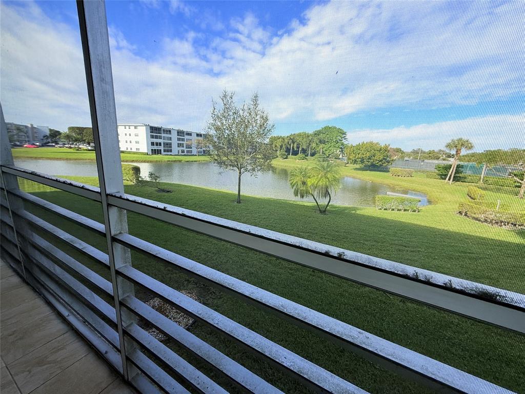 2017 Newcastle A, Unit 2017 Boca Raton, FL 33434 - Photo 31 of 41