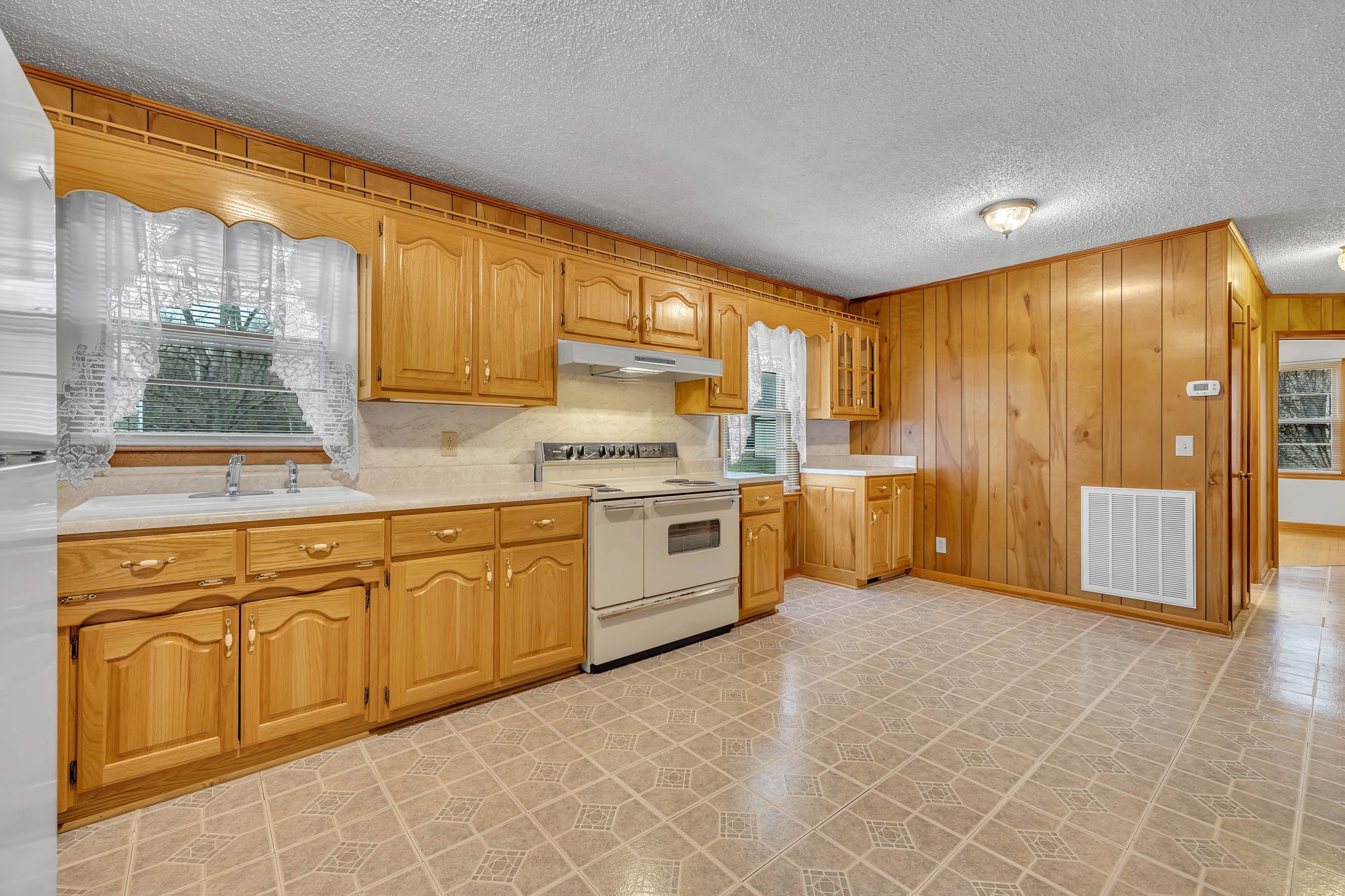 8808 Joy Rd Mount Mount Pleasant, TN 38474 - Photo 15 of 33 Gallery Image 15