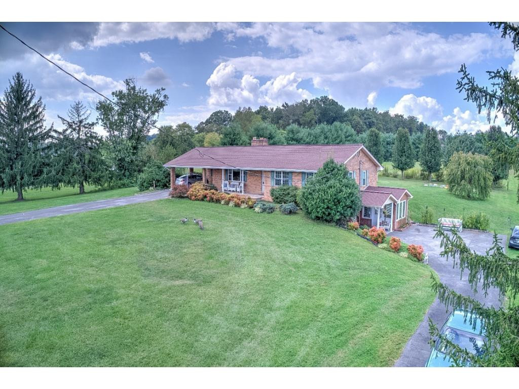 701 C M Jones Road Greeneville, TN 37745 - Photo 12 of 36 Photo 12