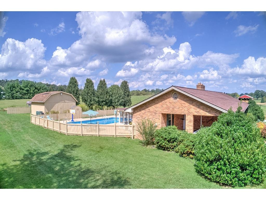 701 C M Jones Road Greeneville, TN 37745 - Photo 6 of 36 Photo 6