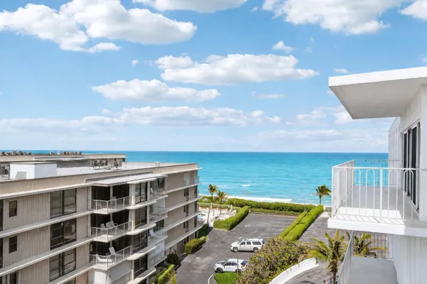 $3,500 | 3230 South Ocean Boulevard, Unit D607, Palm Beach, FL 33480
