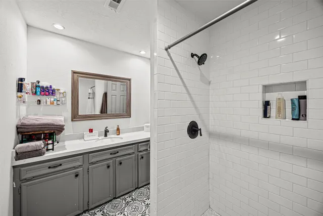 $390,000 | 6511 Elmgrove Road, Spring, TX 77389