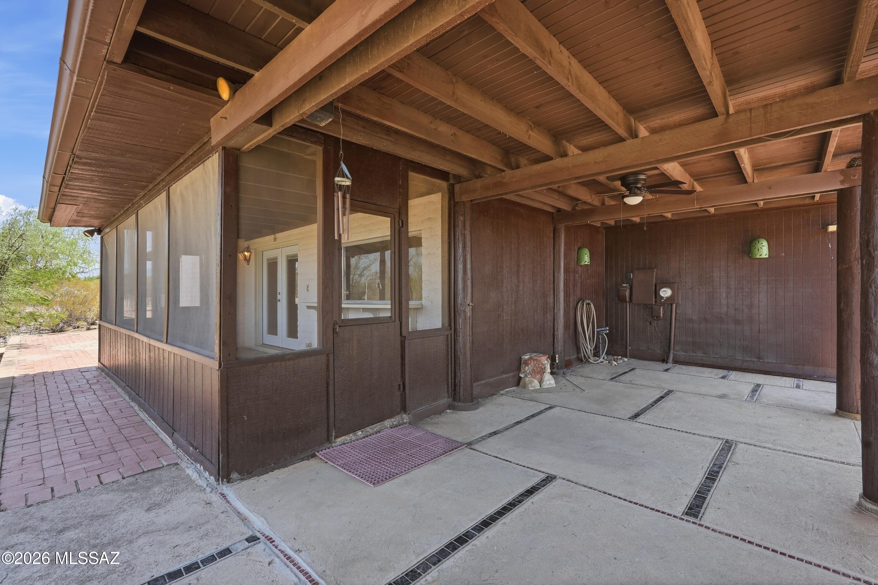 5000 West Cortaro Farms Road Tucson, AZ 85742 - Photo 22 of 40 Arizona room and patio
