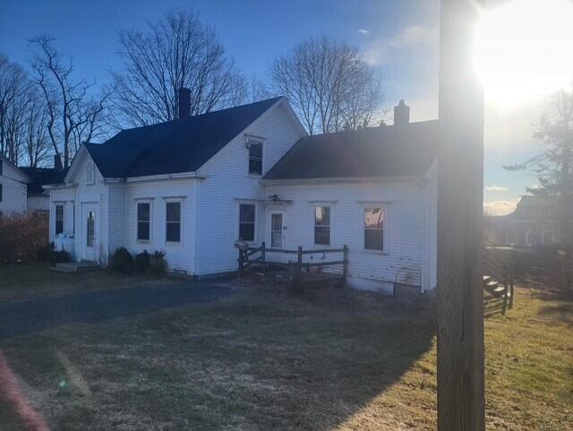 52 Main Street Thomaston, ME 04861 - Photo 2 of 15
