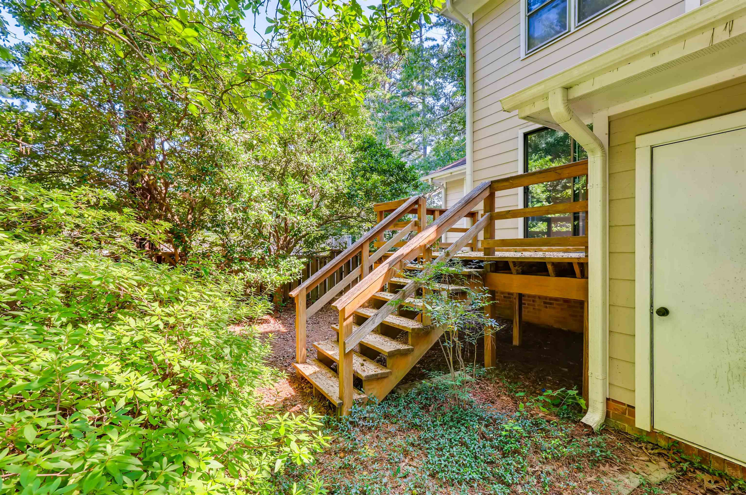 1517 Edgeside Court Raleigh, NC 27609 - Photo 25 of 28 Photo 25