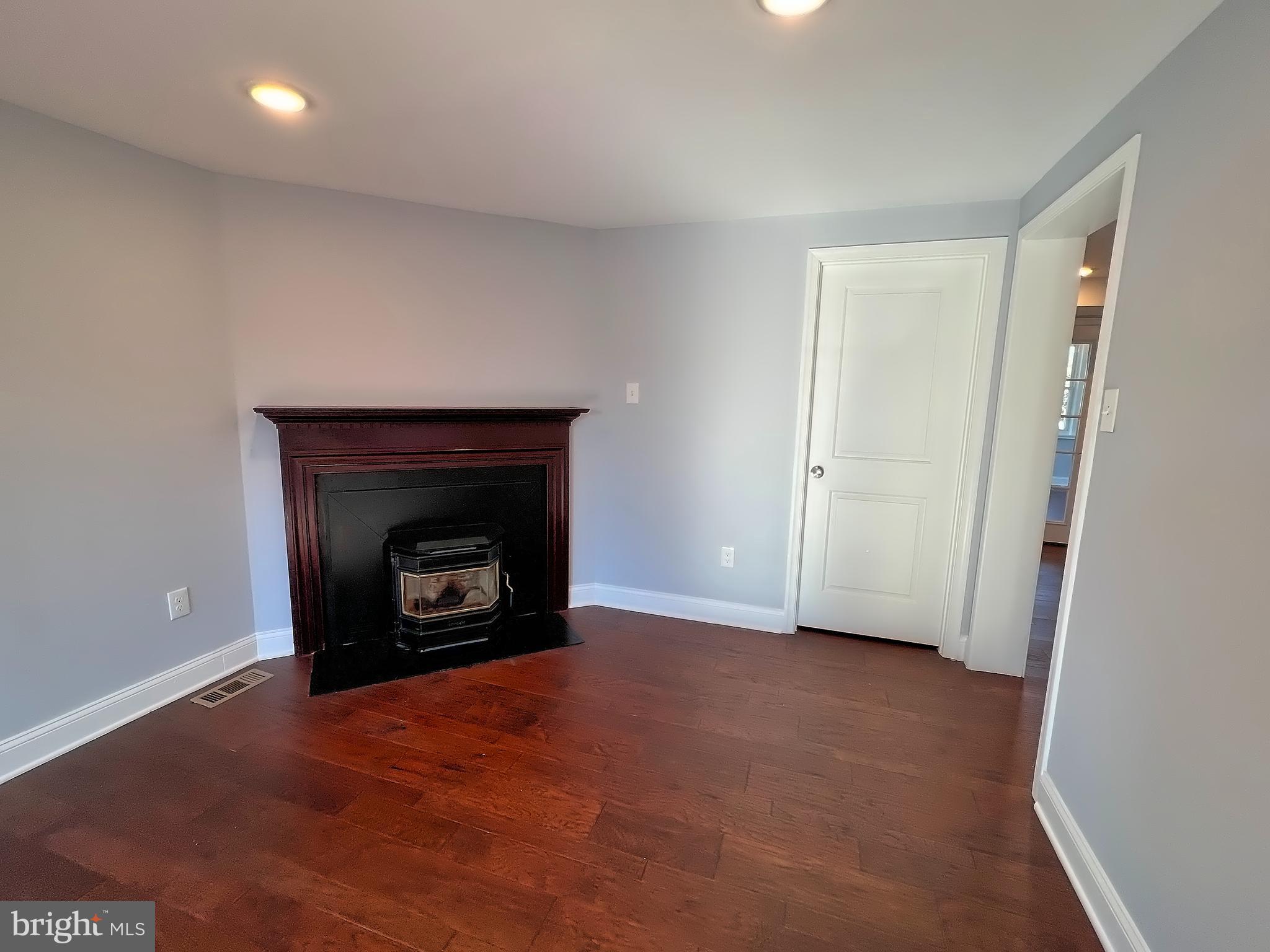 7902 Chipper Road Windsor Mill, MD 21244 - Photo 4 of 32