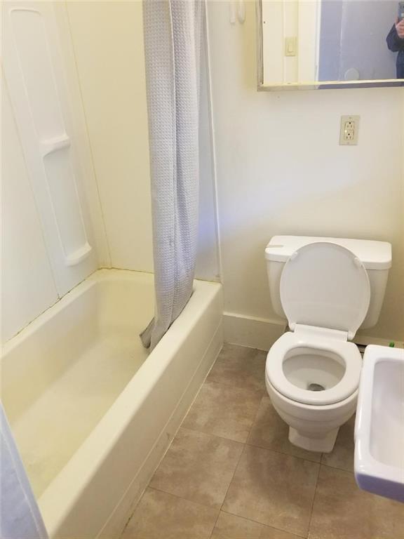 946 Beaver Road Ambridge, PA 15003 - Photo 3 of 17 Gallery Image 3