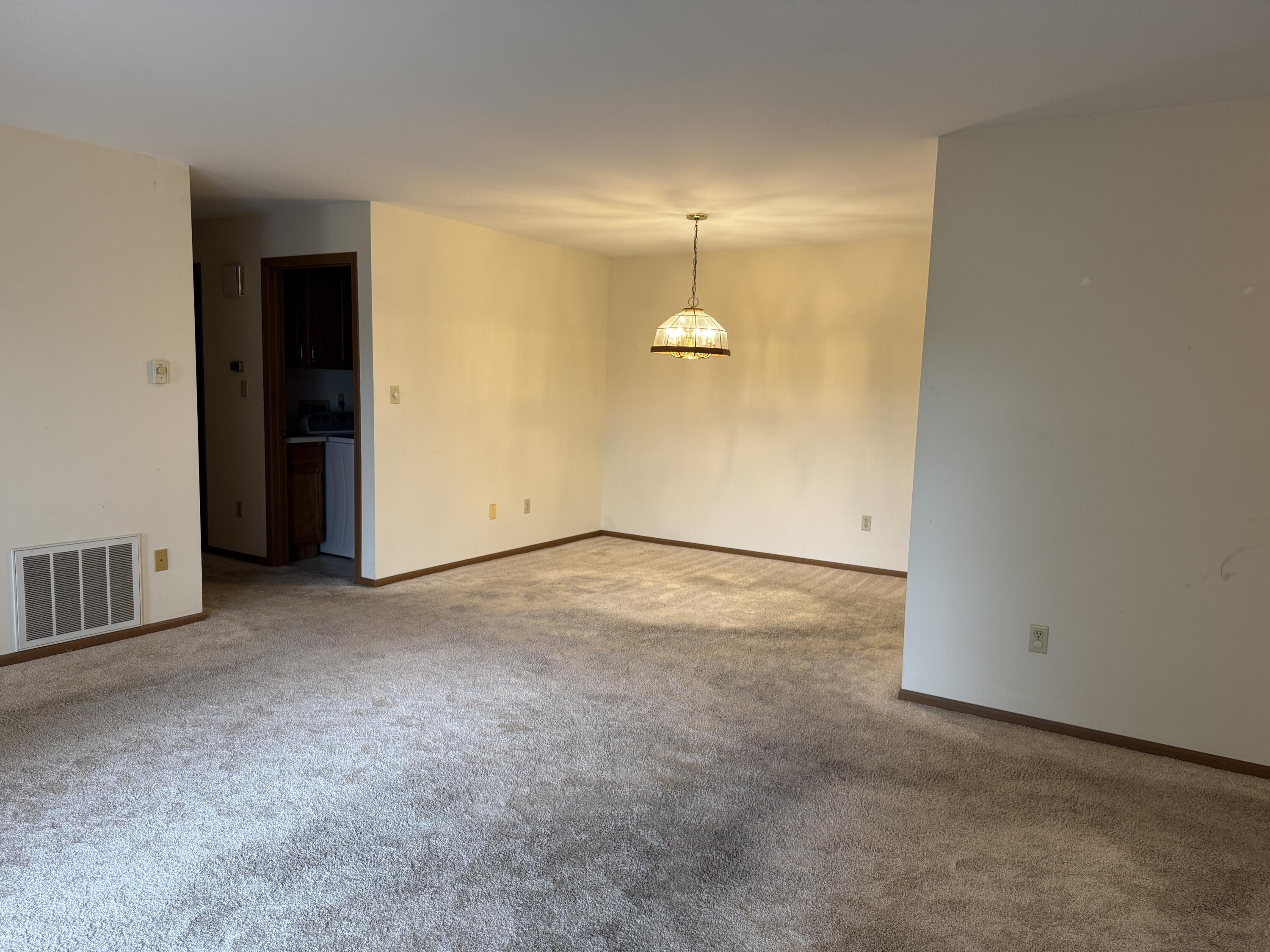 8630 30th Avenue, Unit 101 Kenosha, WI 53142 - Photo 13 of 16 IMG_8732