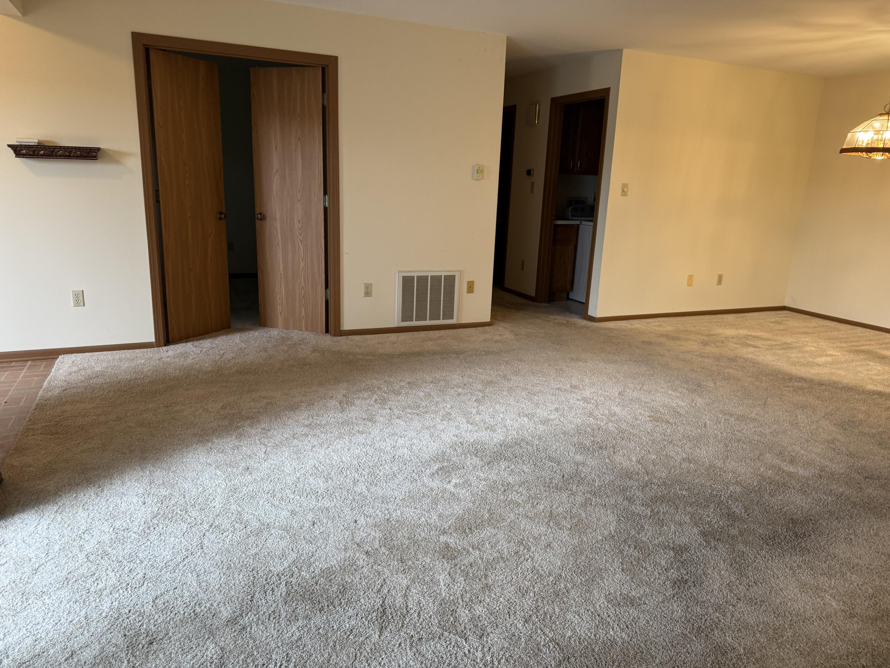 8630 30th Avenue, Unit 101 Kenosha, WI 53142 - Photo 9 of 16 IMG_8733