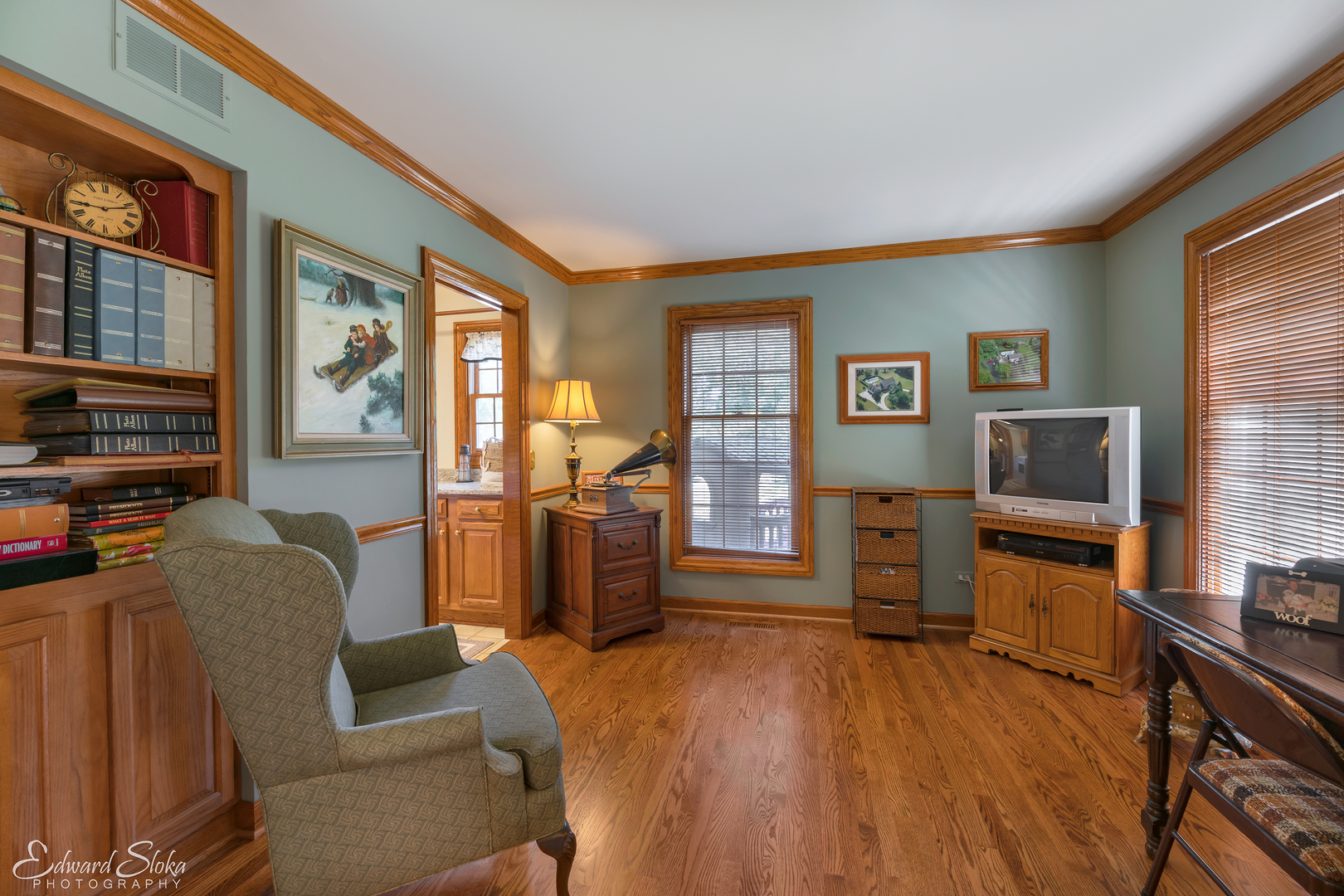 3016 Opengate Road Crystal Lake, IL 60012 - Photo 12 of 32