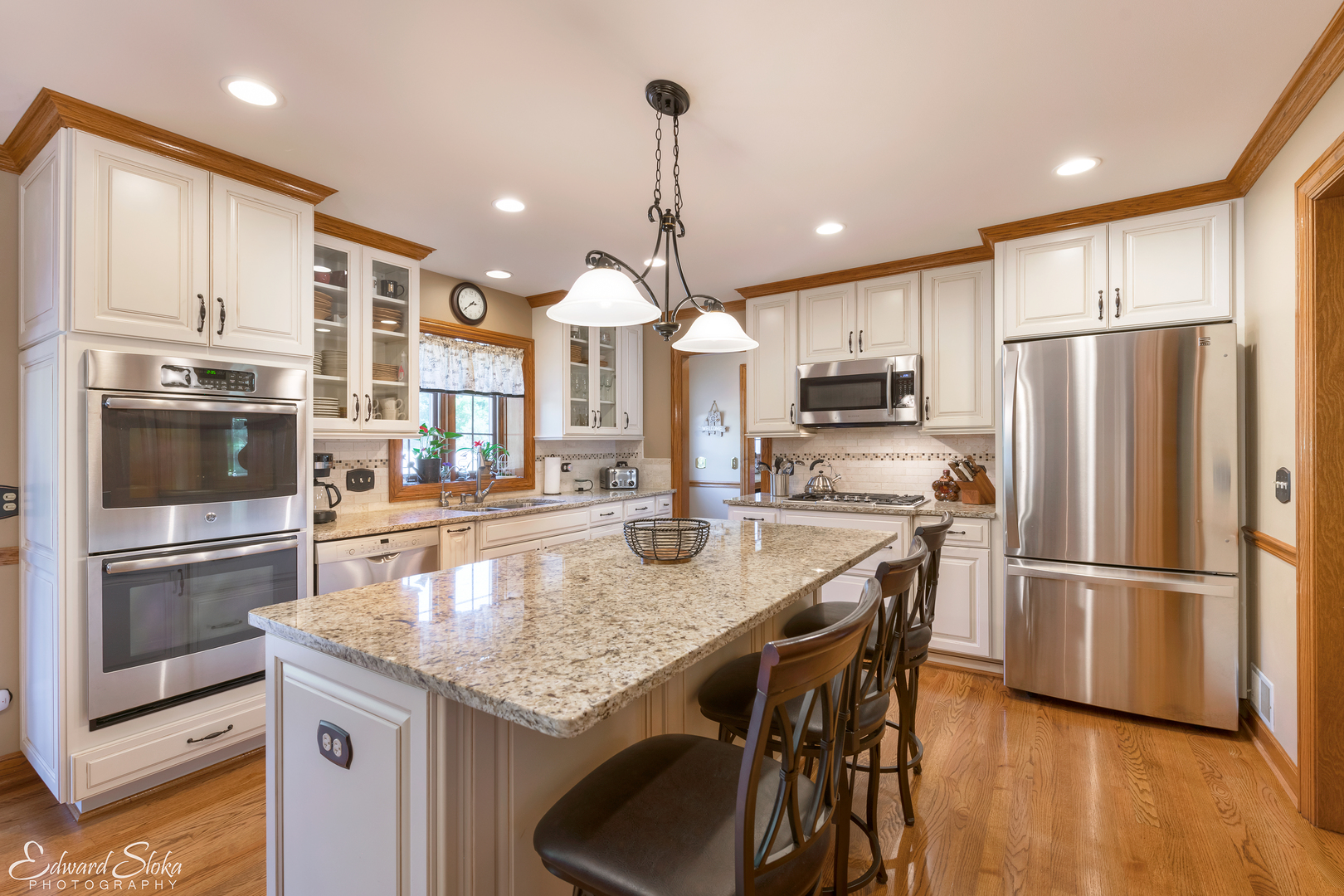 3016 Opengate Road Crystal Lake, IL 60012 - Photo 3 of 32