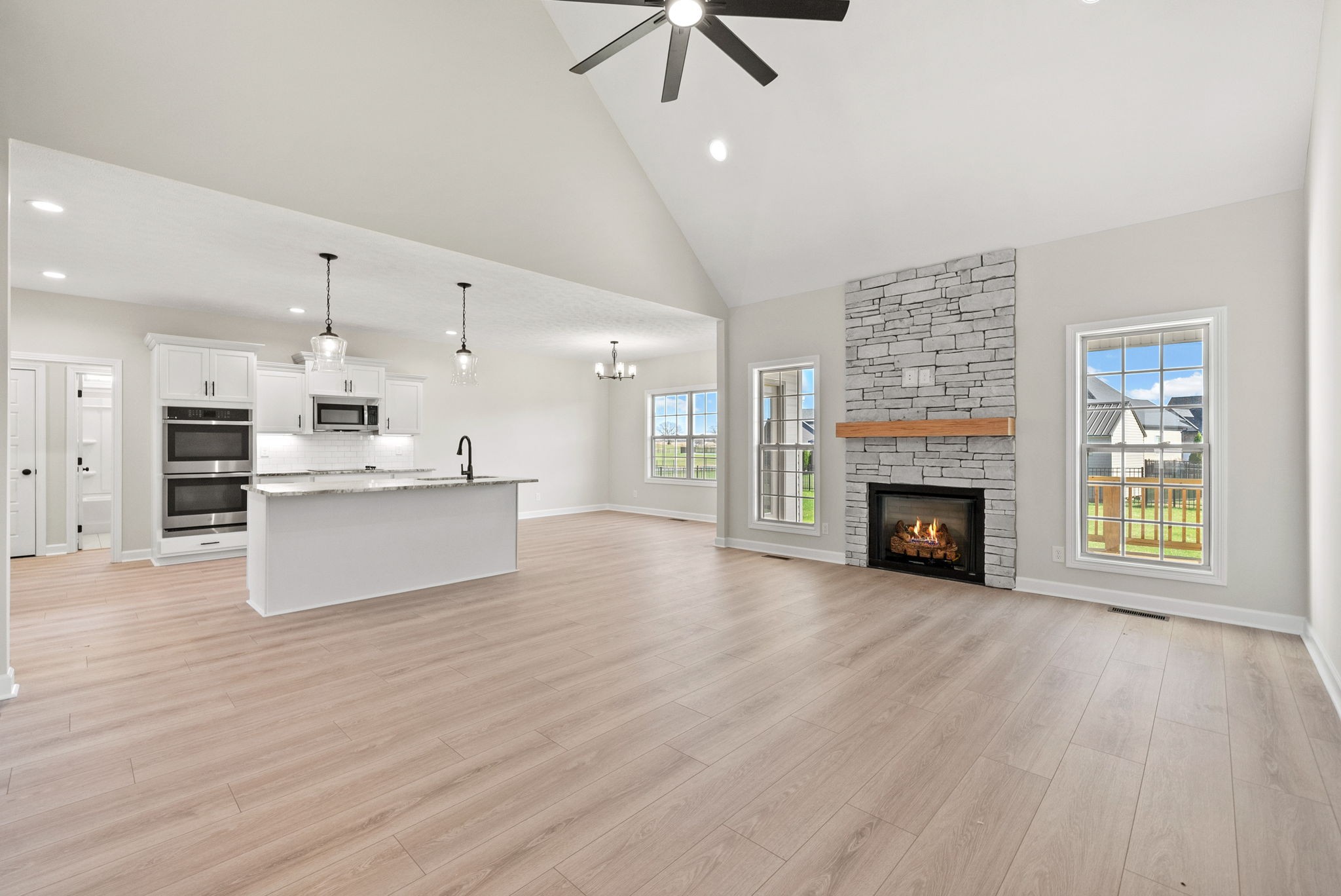 571 Fieldview Way Clarksville, TN 37043 - Photo 13 of 48