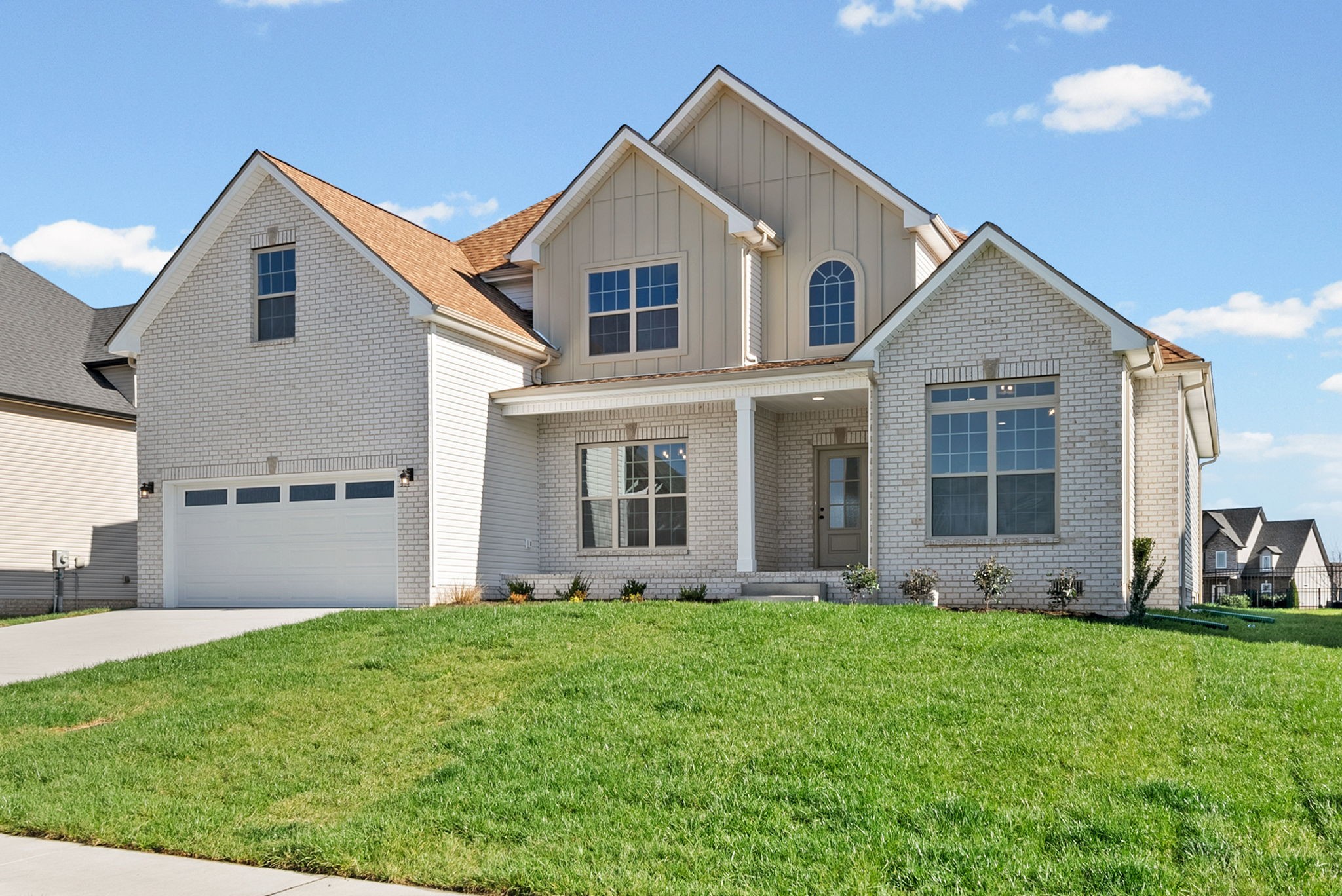 571 Fieldview Way Clarksville, TN 37043 - Photo 3 of 48 a front view of a house with garden