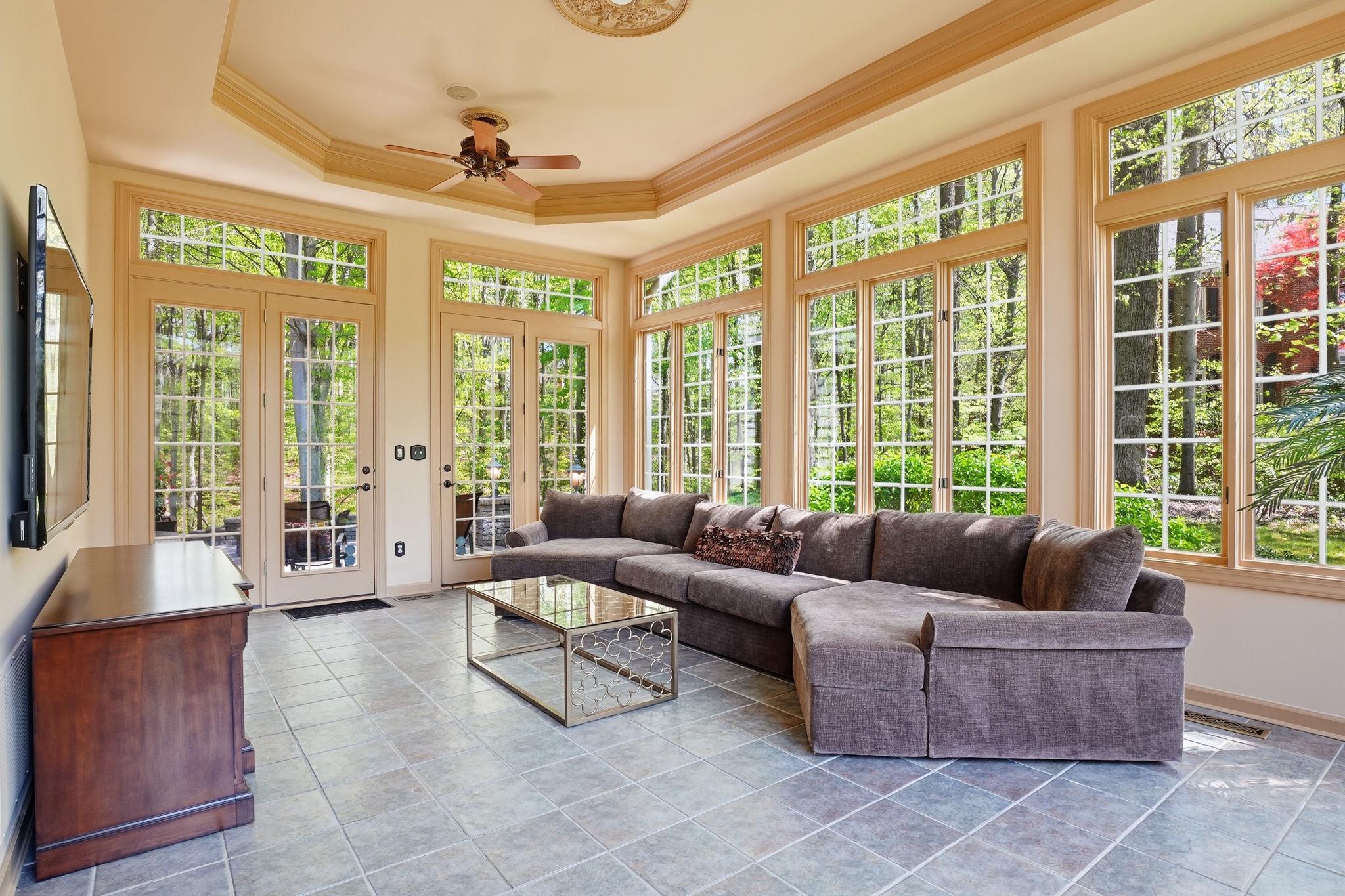 206 May Lane Edgewater, MD 21037 - Photo 11 of 66 Conservatory / Sunroom