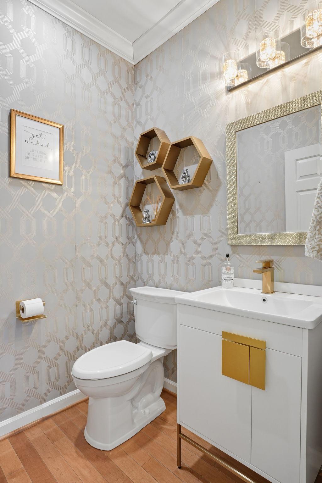 206 May Lane Edgewater, MD 21037 - Photo 13 of 66 Powder Room