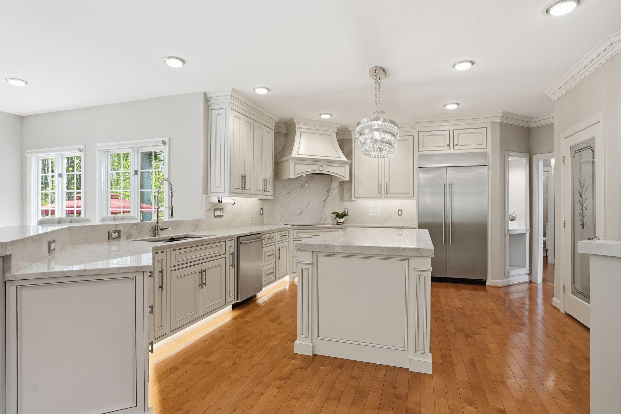 206 May Lane Edgewater, MD 21037 - Photo 15 of 66 Chef's Kitchen