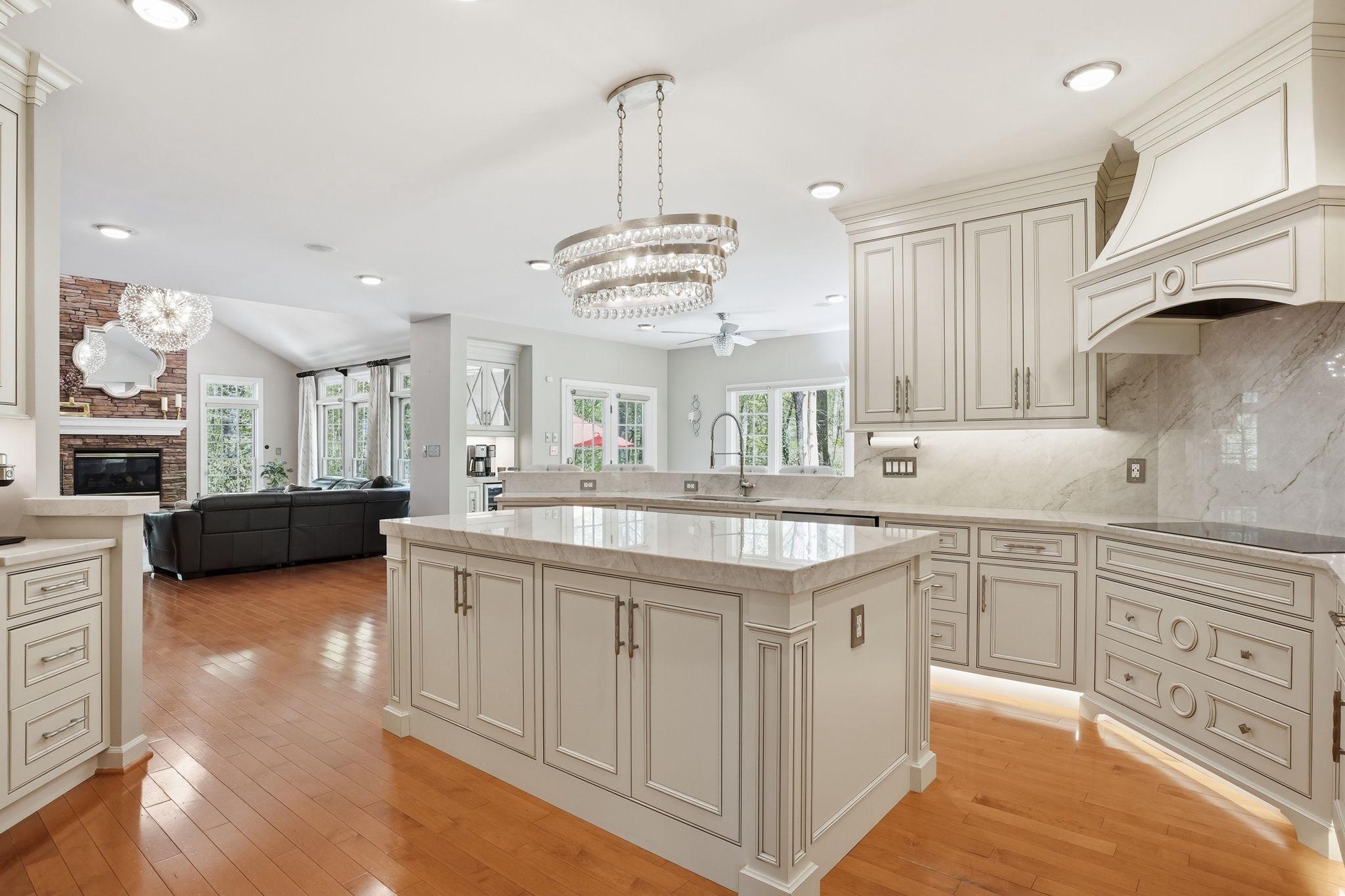 206 May Lane Edgewater, MD 21037 - Photo 16 of 66 Chef's Kitchen