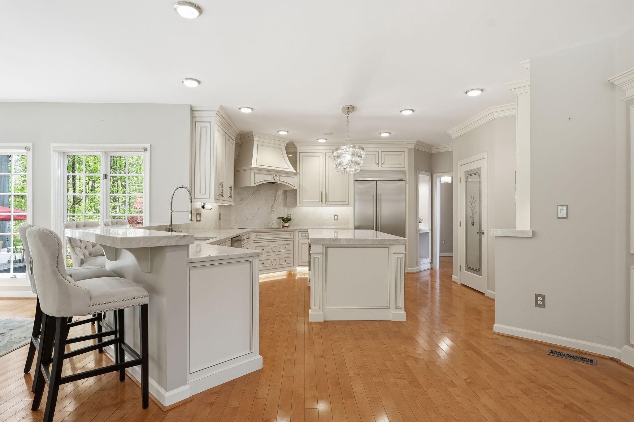 206 May Lane Edgewater, MD 21037 - Photo 17 of 66 Chef's Kitchen