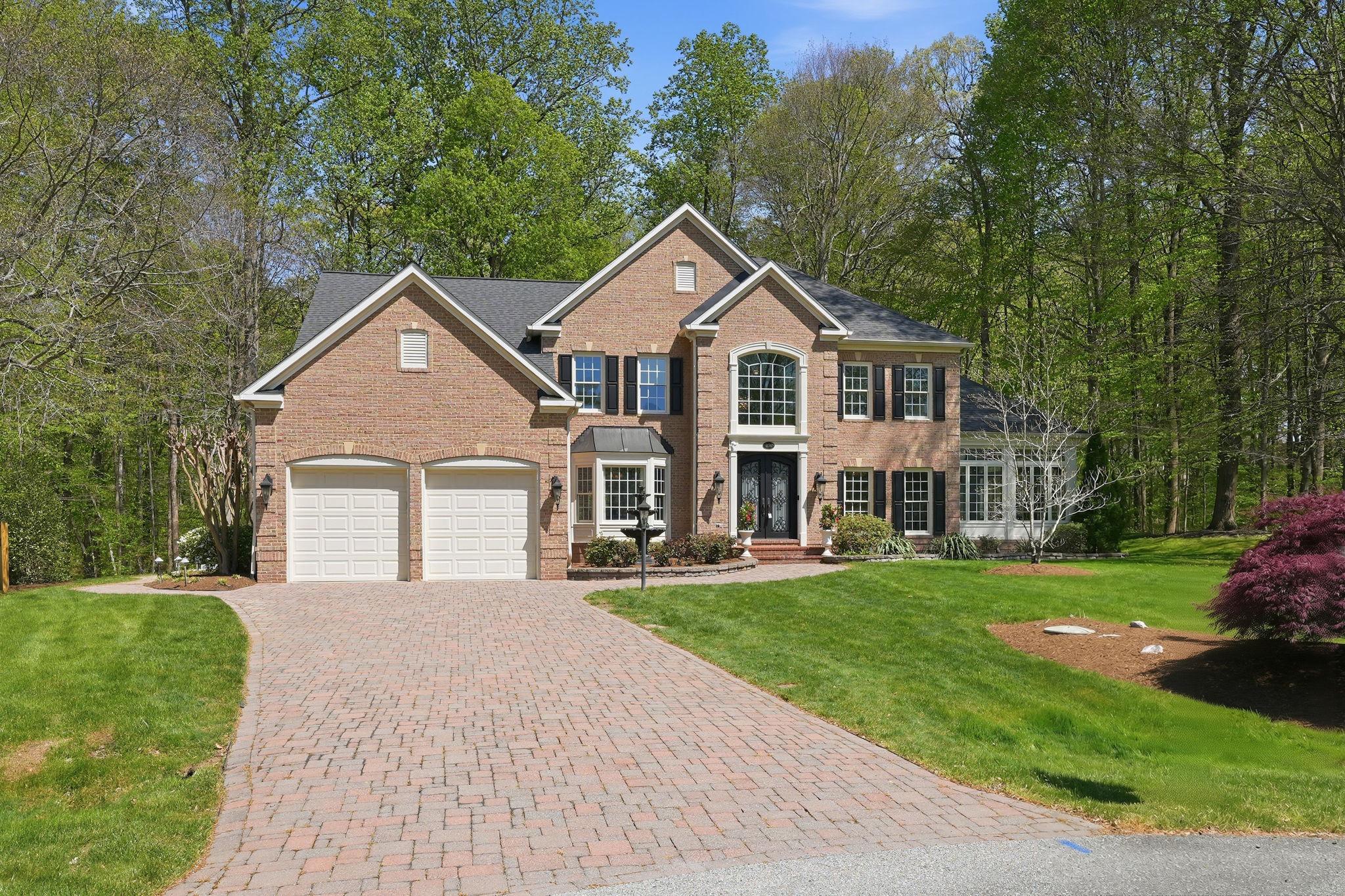 206 May Lane Edgewater, MD 21037 - Photo 3 of 66 Front Exterior