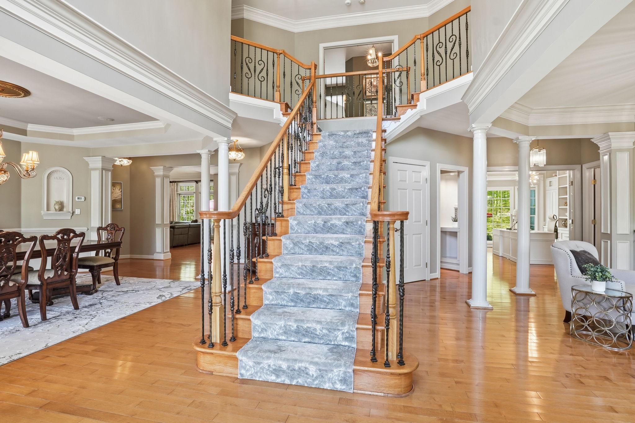 206 May Lane Edgewater, MD 21037 - Photo 7 of 66 Grand staircase.