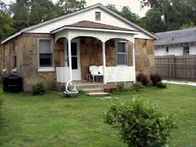 2995 West Grand Street Springfield, MO 65802 - Photo 1 of 1 Primary Photo