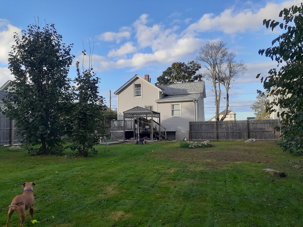 141 Detroit Street Fall River, MA 02721 - Photo 3 of 20